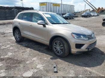  Salvage Volkswagen Touareg