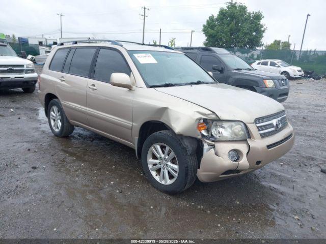  Salvage Toyota Highlander