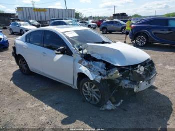  Salvage Mazda Mazda3