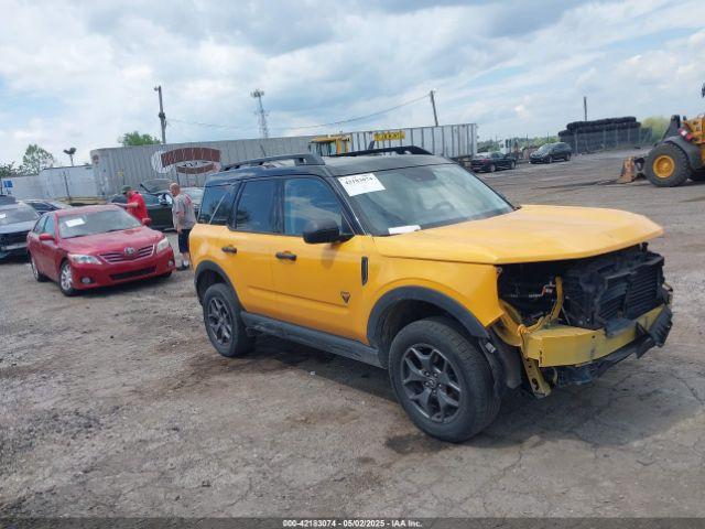  Salvage Ford Bronco