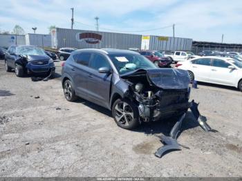 Salvage Hyundai TUCSON