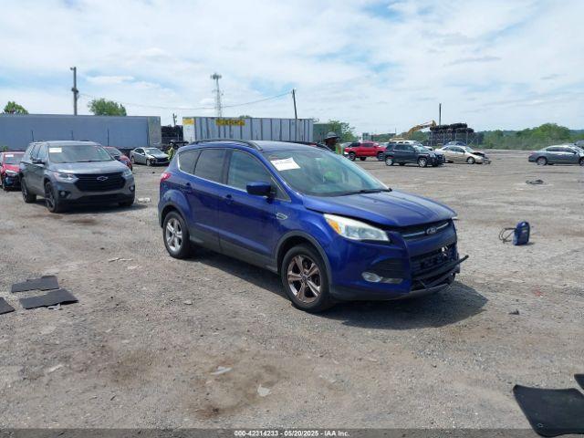 Salvage Ford Escape