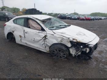  Salvage Mazda Mazda3