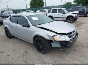  Salvage Dodge Avenger