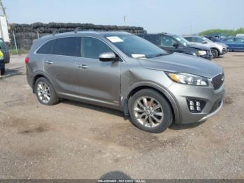  Salvage Kia Sorento