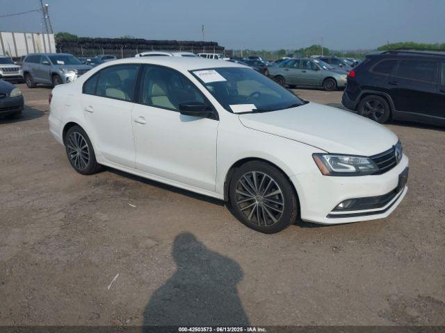  Salvage Volkswagen Jetta