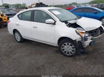  Salvage Nissan Versa