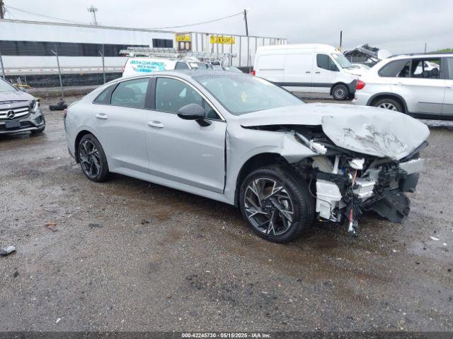  Salvage Kia K5