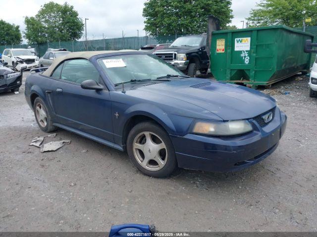  Salvage Ford Mustang