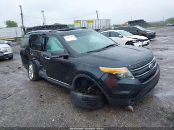  Salvage Ford Explorer
