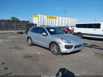  Salvage Porsche Cayenne Hybrid