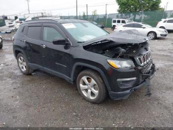  Salvage Jeep Compass