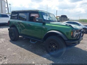  Salvage Ford Bronco