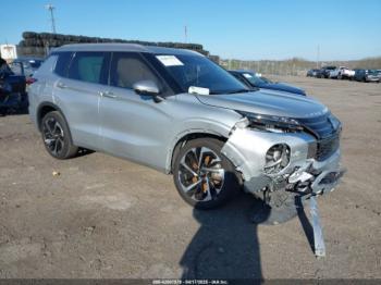  Salvage Mitsubishi Outlander