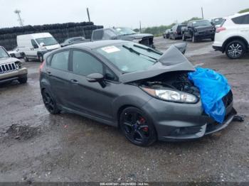  Salvage Ford Fiesta