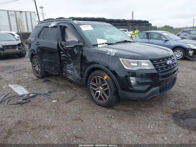  Salvage Ford Explorer