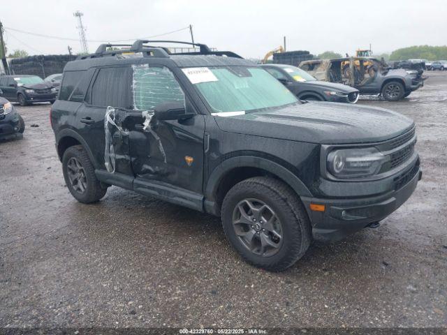  Salvage Ford Bronco