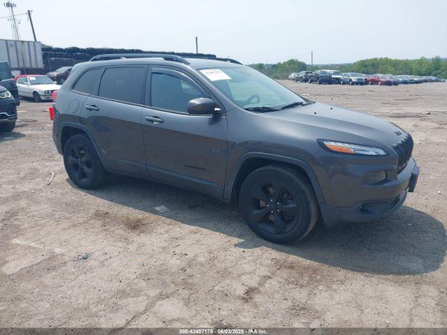  Salvage Jeep Cherokee
