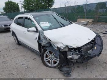  Salvage Mercedes-Benz GLA