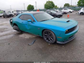  Salvage Dodge Challenger