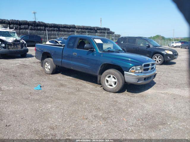  Salvage Dodge Dakota