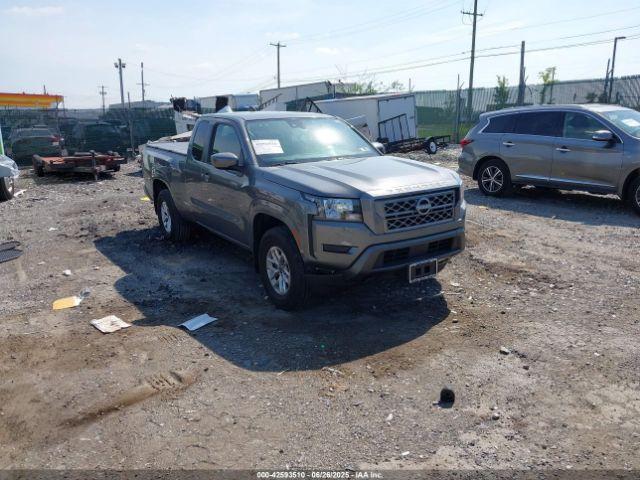  Salvage Nissan Frontier