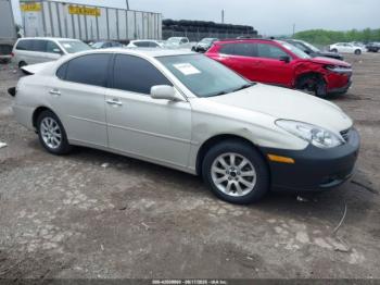  Salvage Lexus Es