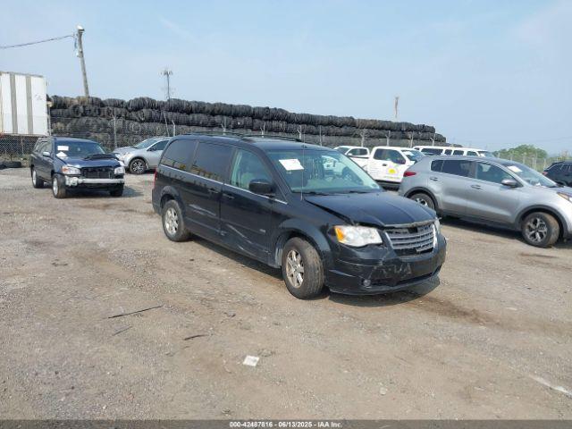 Salvage Chrysler Town & Country