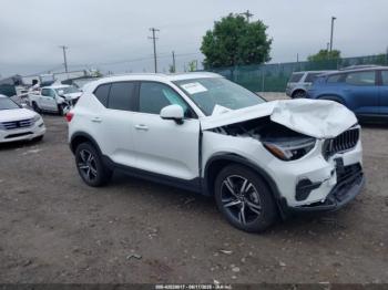  Salvage Volvo XC40
