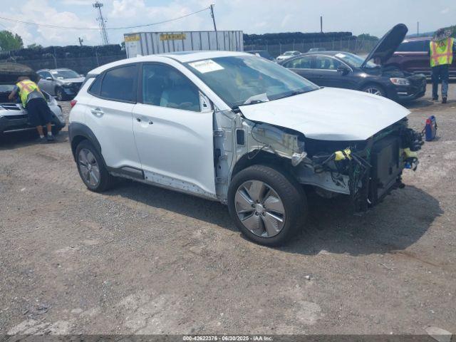  Salvage Hyundai KONA