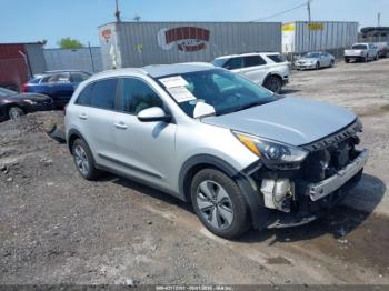  Salvage Kia Niro