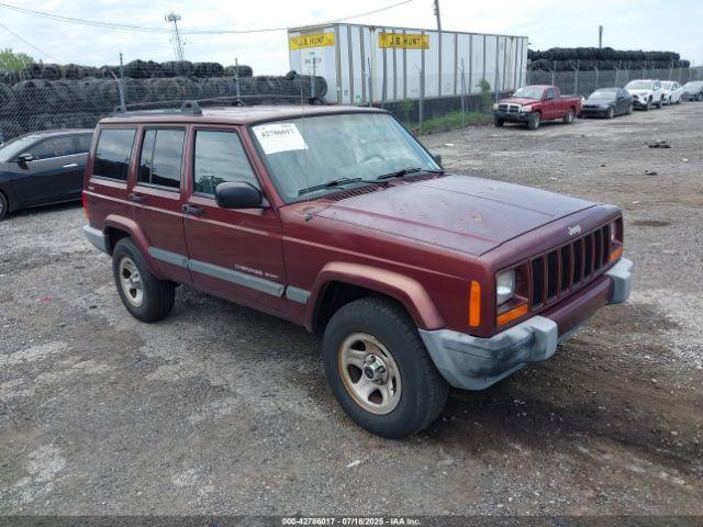  Salvage Jeep Cherokee