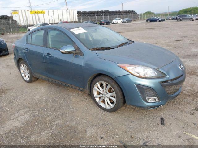  Salvage Mazda Mazda3