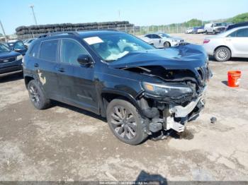  Salvage Jeep Cherokee