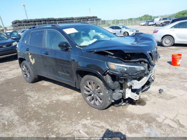  Salvage Jeep Cherokee