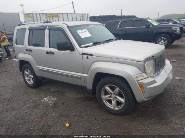  Salvage Jeep Liberty