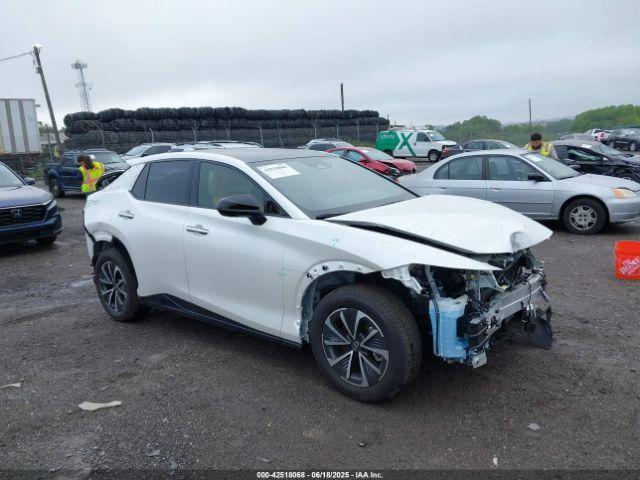  Salvage Lexus Rz