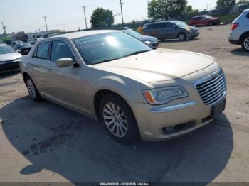  Salvage Chrysler 300