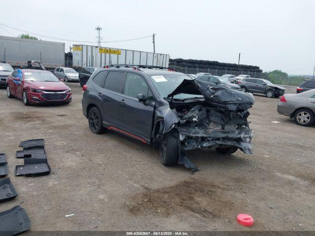  Salvage Subaru Forester