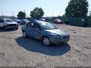  Salvage Volvo S40