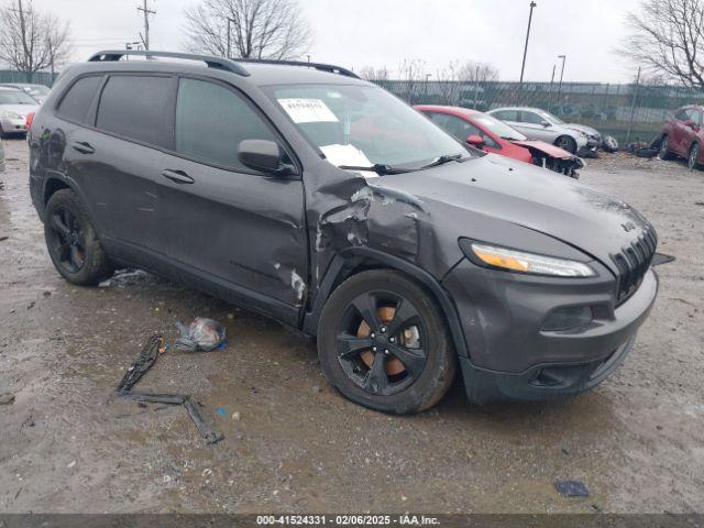  Salvage Jeep Cherokee