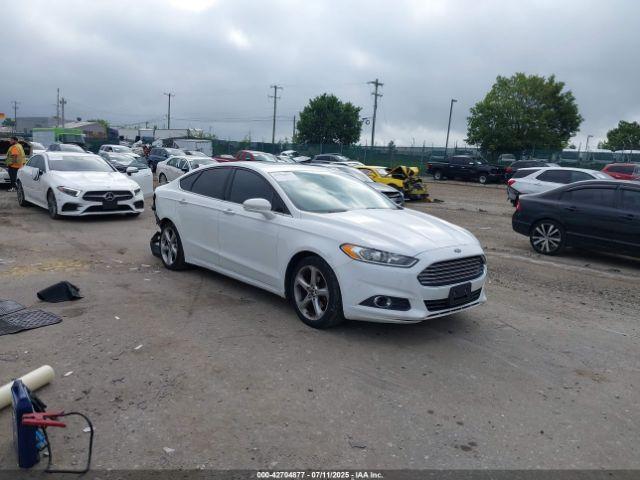  Salvage Ford Fusion