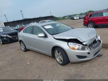  Salvage Volvo S60