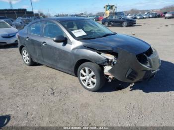 Salvage Mazda Mazda3