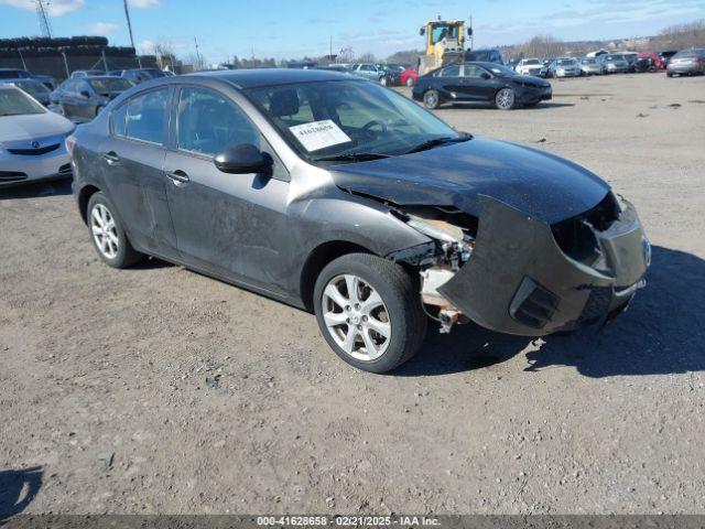 Salvage Mazda Mazda3