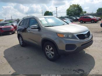  Salvage Kia Sorento