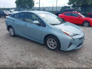  Salvage Toyota Prius