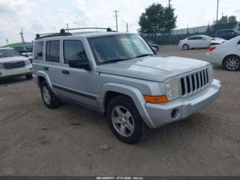  Salvage Jeep Commander