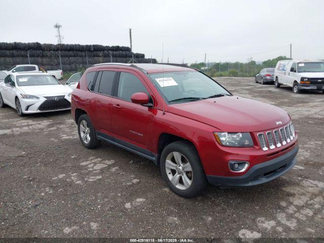  Salvage Jeep Compass
