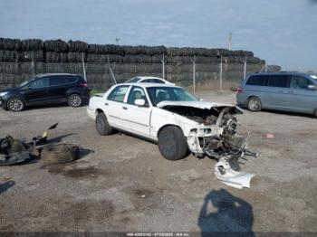  Salvage Mercury Grand Marquis